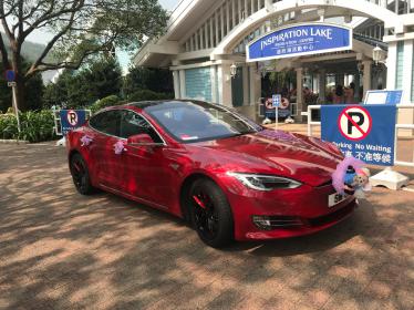 Tesla Model S結婚花車租用