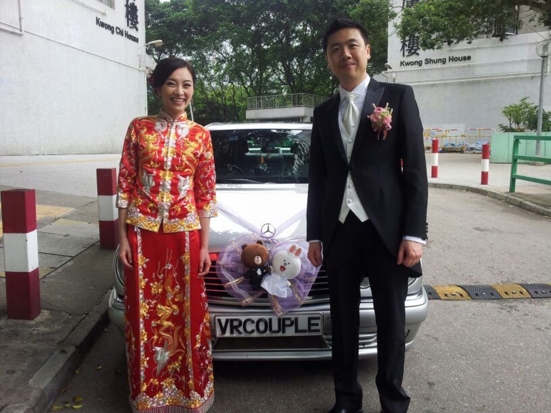 花車車頭結婚公仔配絲帶佈置實照